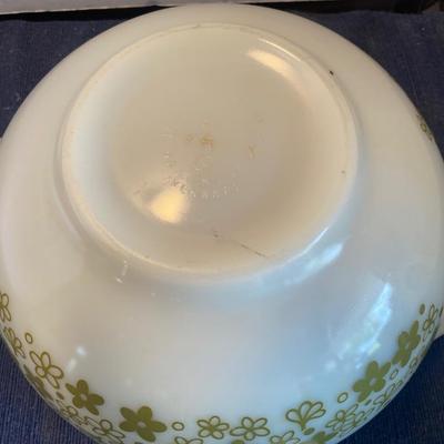 Vintage Pyrex Bowl