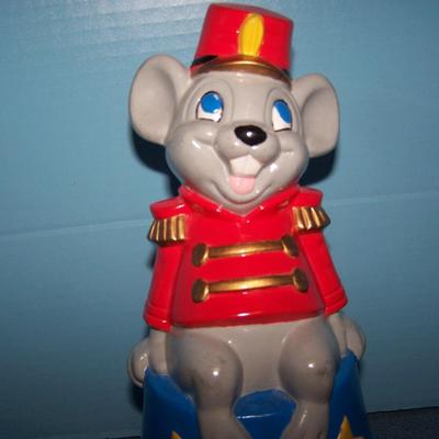 LOT 85 FANTASTIC VINTAGE DISNEY TIMOTHY MOUSE from DUMBO