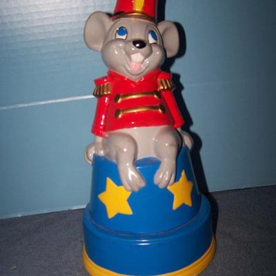 LOT 85 FANTASTIC VINTAGE DISNEY TIMOTHY MOUSE from DUMBO