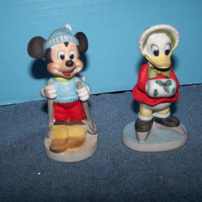 LOT 92 GREAT VINTAGE DISNEY MICKEY MOUSE & DAISY DUCK FIGURINES