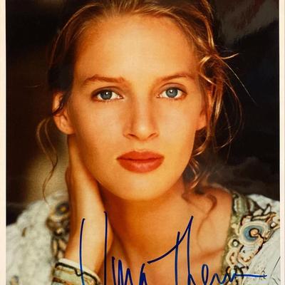 Uma Thurman signed movie photo
