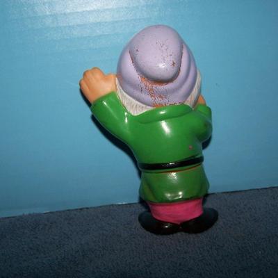 LOT 101 COLLECTABLE DISNEY MISC ITEMS