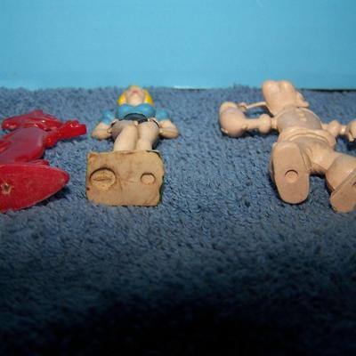 LOT 102 GREAT VINTAGE PLASTIC FIGURES-- SOME MARX TINYKINS