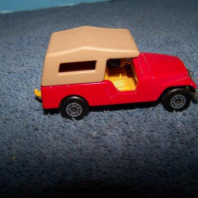 LOT 103 COLLECTABLE MATCHBOX VEHICLES #s 35/7/9/53/21/5