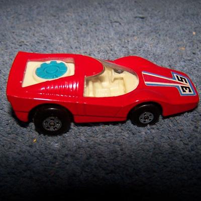 LOT 103 COLLECTABLE MATCHBOX VEHICLES #s 35/7/9/53/21/5