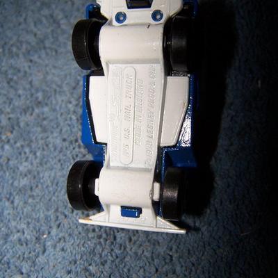 LOT 103 COLLECTABLE MATCHBOX VEHICLES #s 35/7/9/53/21/5