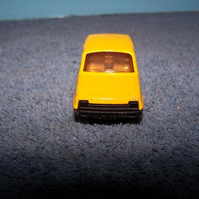 LOT 103 COLLECTABLE MATCHBOX VEHICLES #s 35/7/9/53/21/5