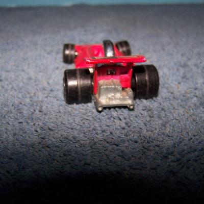 LOT 105 COLLECTABLE MATCHBOX VEHICLES--#s 9/36/11/68/53/71