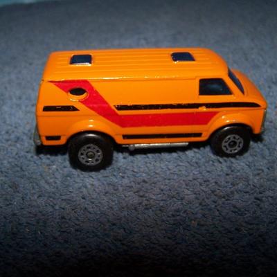 LOT 105 COLLECTABLE MATCHBOX VEHICLES--#s 9/36/11/68/53/71