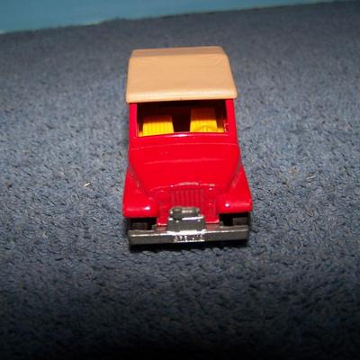 LOT 105 COLLECTABLE MATCHBOX VEHICLES--#s 9/36/11/68/53/71