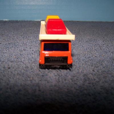 LOT 105 COLLECTABLE MATCHBOX VEHICLES--#s 9/36/11/68/53/71