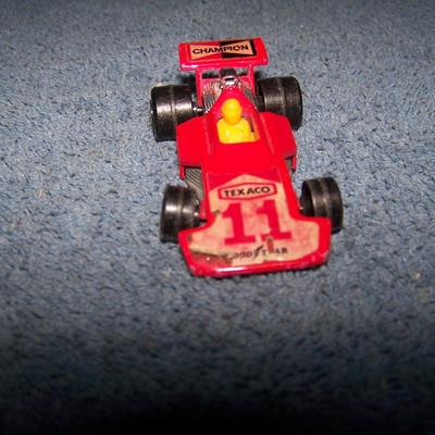 LOT 105 COLLECTABLE MATCHBOX VEHICLES--#s 9/36/11/68/53/71