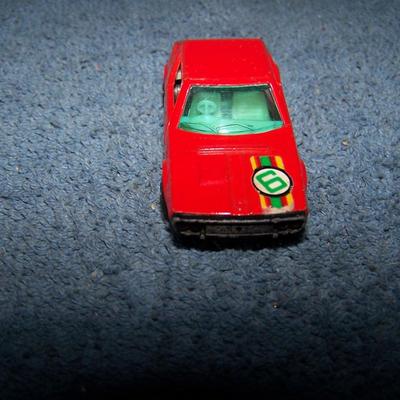 LOT 106 COLLECTABLE MATCHBOX VEHICLES #s 62/5/9/?/66/?