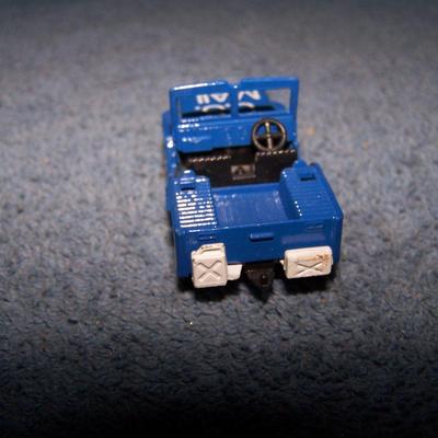 LOT 106 COLLECTABLE MATCHBOX VEHICLES #s 62/5/9/?/66/?