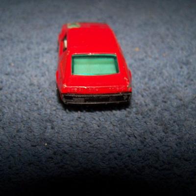 LOT 106 COLLECTABLE MATCHBOX VEHICLES #s 62/5/9/?/66/?