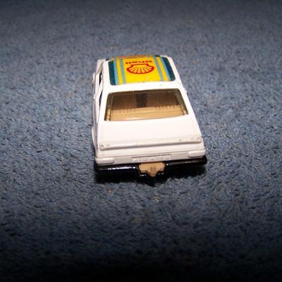 LOT 106 COLLECTABLE MATCHBOX VEHICLES #s 62/5/9/?/66/?