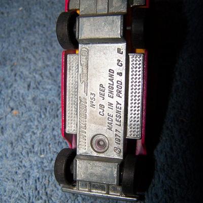 LOT 107 COLLECTABLE MATCHBOX VEHICLES #s 42/40/5/54/71/53
