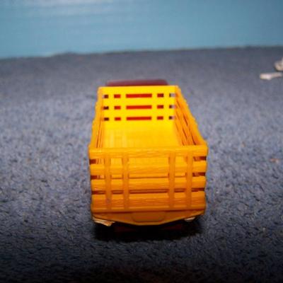 LOT 107 COLLECTABLE MATCHBOX VEHICLES #s 42/40/5/54/71/53