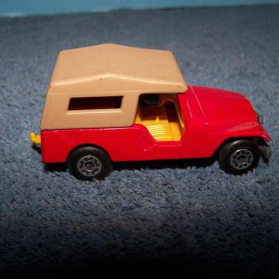 LOT 107 COLLECTABLE MATCHBOX VEHICLES #s 42/40/5/54/71/53