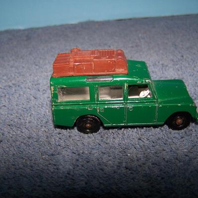 LOT 109 COLLECTABLE MATCHBOX VEHICLES #s 12/55/40/69/61/38