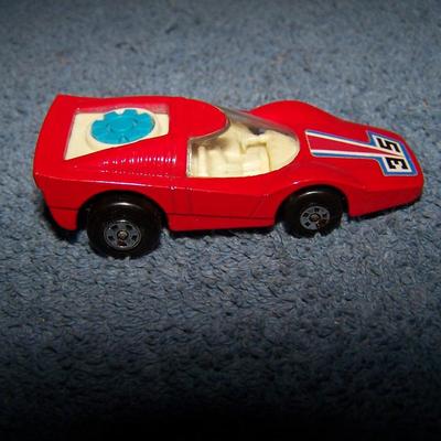 LOT 111 COLLECTABLE MATCHBOX VEHICLES #s 10/21/9/70/66/35