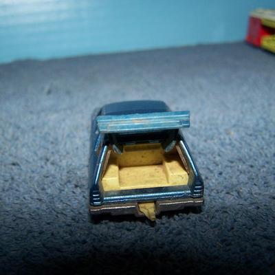 LOT 113 COLLECTABLE MATCHBOX VEHICLES #s 12/13/3/10/69/23