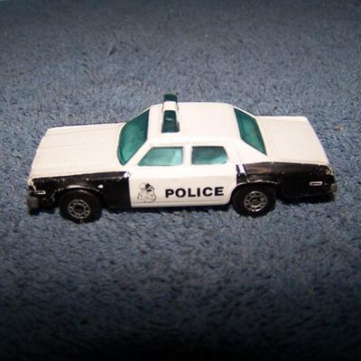 LOT 113 COLLECTABLE MATCHBOX VEHICLES #s 12/13/3/10/69/23