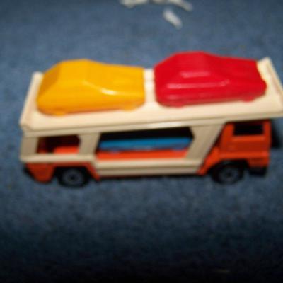 LOT 114 COLLECTABLE MATCHBOX VEHICLES #s ?/25/71/11/60/31