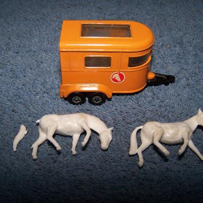 LOT 114 COLLECTABLE MATCHBOX VEHICLES #s ?/25/71/11/60/31