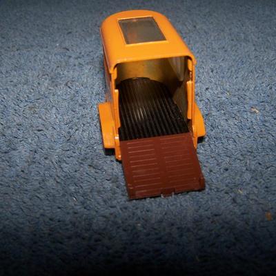 LOT 114 COLLECTABLE MATCHBOX VEHICLES #s ?/25/71/11/60/31