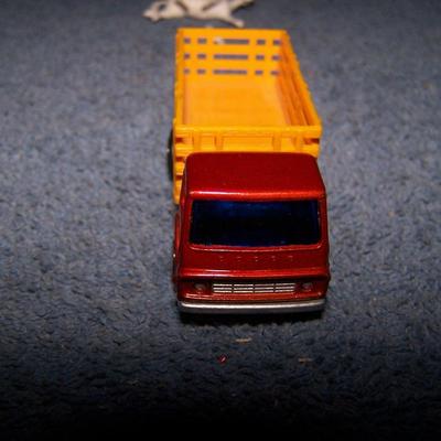 LOT 114 COLLECTABLE MATCHBOX VEHICLES #s ?/25/71/11/60/31