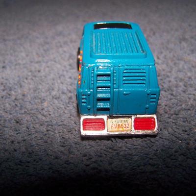 LOT 115 COLLECTABLE CORGI & 1 KENNER VEHICLES