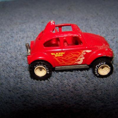 LOT 116 COLLECTABLE HOT WHEELS VEHICLES