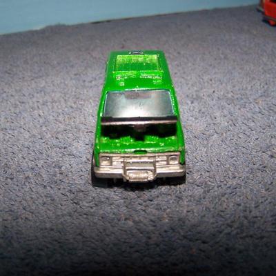 LOT 116 COLLECTABLE HOT WHEELS VEHICLES