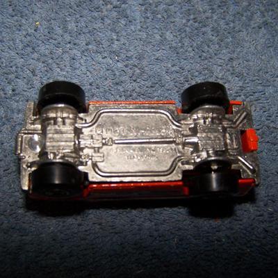 LOT 116 COLLECTABLE HOT WHEELS VEHICLES