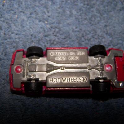 LOT 116 COLLECTABLE HOT WHEELS VEHICLES