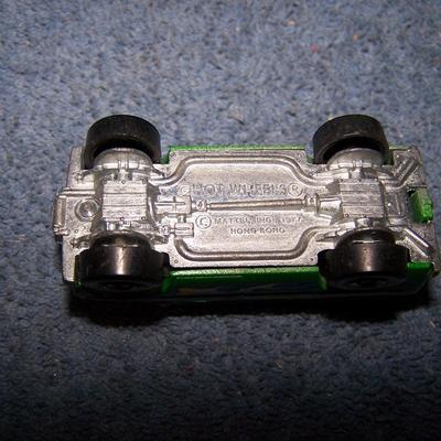 LOT 116 COLLECTABLE HOT WHEELS VEHICLES