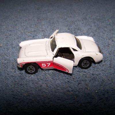 LOT 117 COLLECTABLE HOT WHEELS(SPIDERMAN) TOMIKE ROAD CHAMPS VEHICLES
