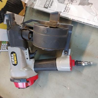 CENTRAL PNEUMATIC 11 GAUGE COIL ROUTING NAILER