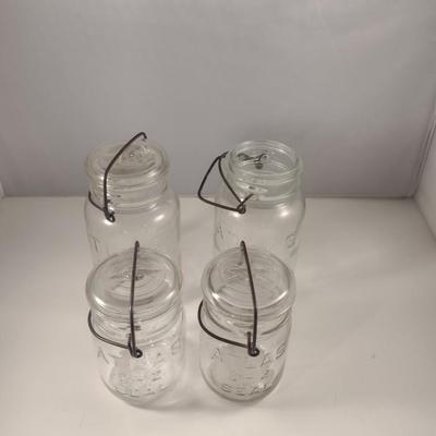 Four Vintage Atlas Bale Top Jars- Two Quarts, Two Pints- One has no Lid