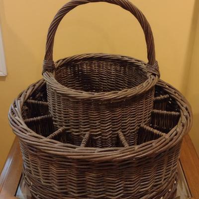 Large, Scottish Willow Champagne and Flute Basket- Made on Isle of Eigg