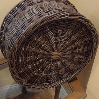 Large, Scottish Willow Champagne and Flute Basket- Made on Isle of Eigg