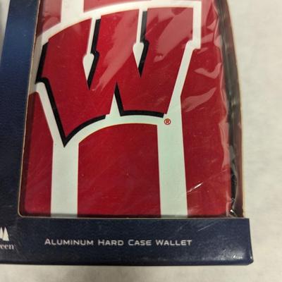 Pair OF Wisconsin Badgers Aluminum Hard Case Wallets