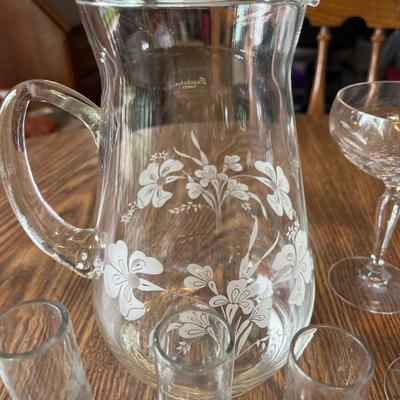 L18- Pitcher, cordials (12), wine glasses