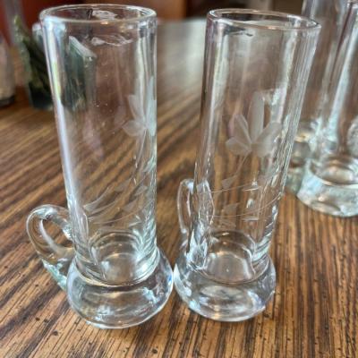 L18- Pitcher, cordials (12), wine glasses