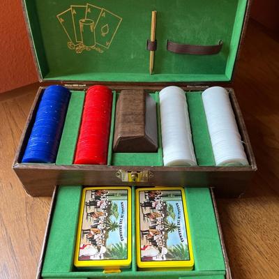 L25- Vintage Poker Set