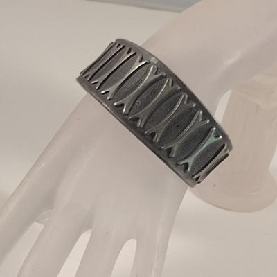 B M (Brodrene Mylius) Norway MCM Pewter Wide Cuff Bracelet (T7)