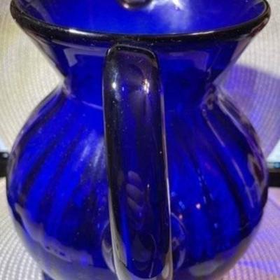 Vintage Large Hand-Blown Cobalt Blue Swirl Art Glass Pitcher 9