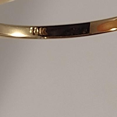 10 K Yellow Gold and Pearl Ring- Size 7- Approx 1.7 Grams (T10)