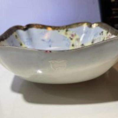 Vintage Scarce Japanese Signed Base w/Bird Characters 7-3/4”x 7-3/4” Porcelain Bowl in Good Condition as Pictured.